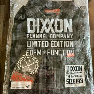 Dixon Flannel Company Long Sleeve Black and White Plaid Button Up Shirt